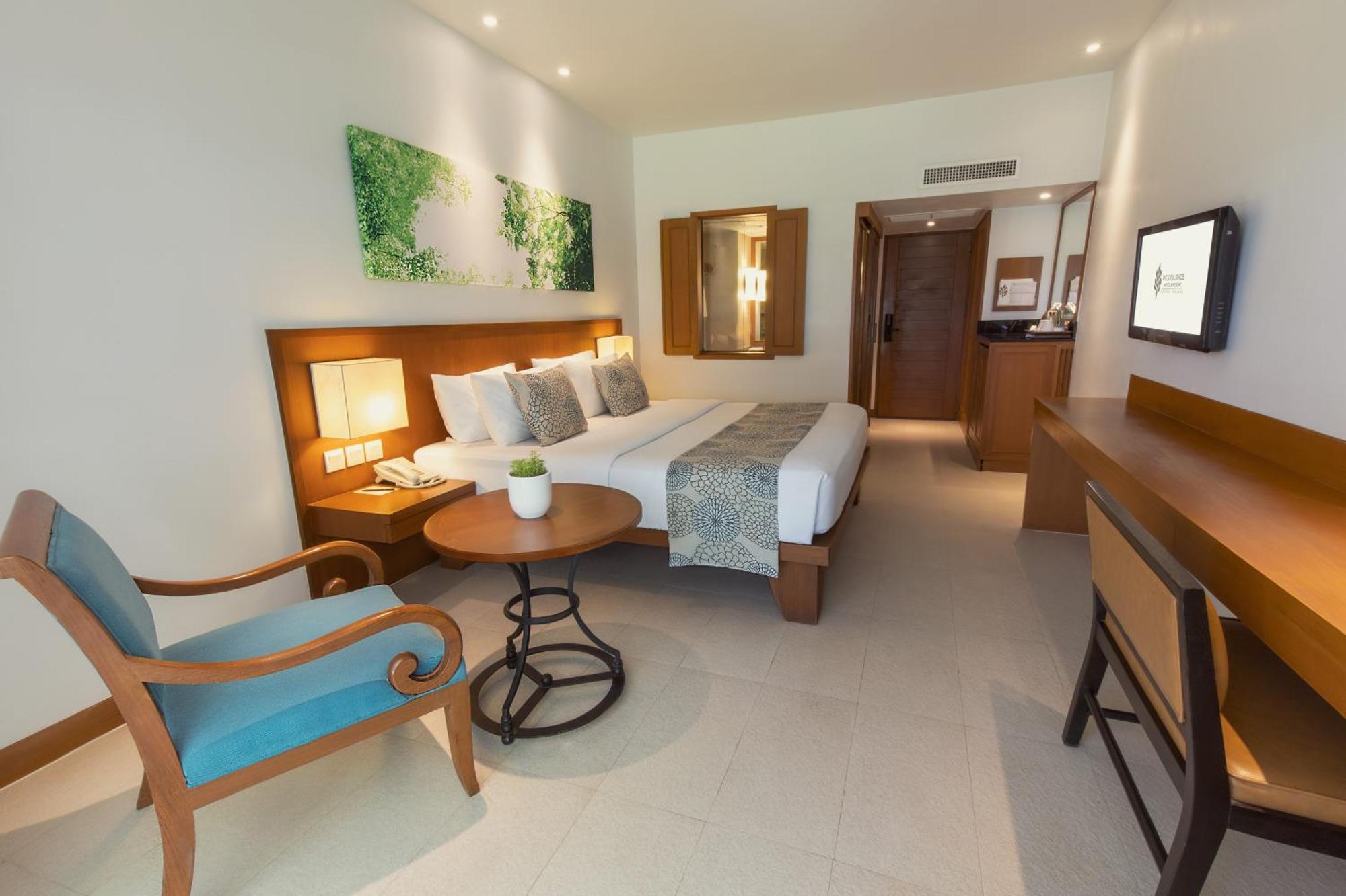 Woodlands Hotel And Resort Патая Екстериор снимка