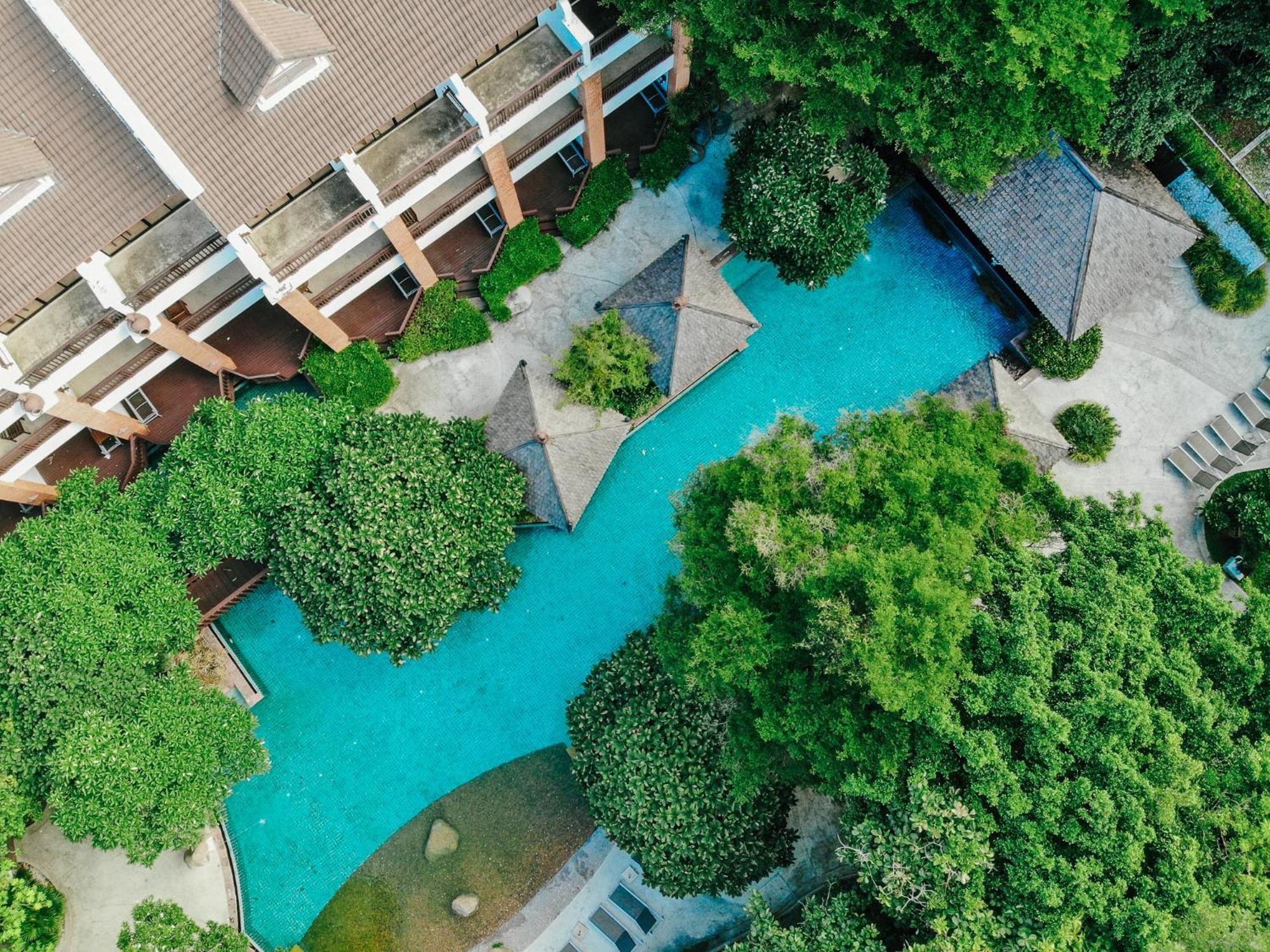 Woodlands Hotel And Resort Патая Екстериор снимка
