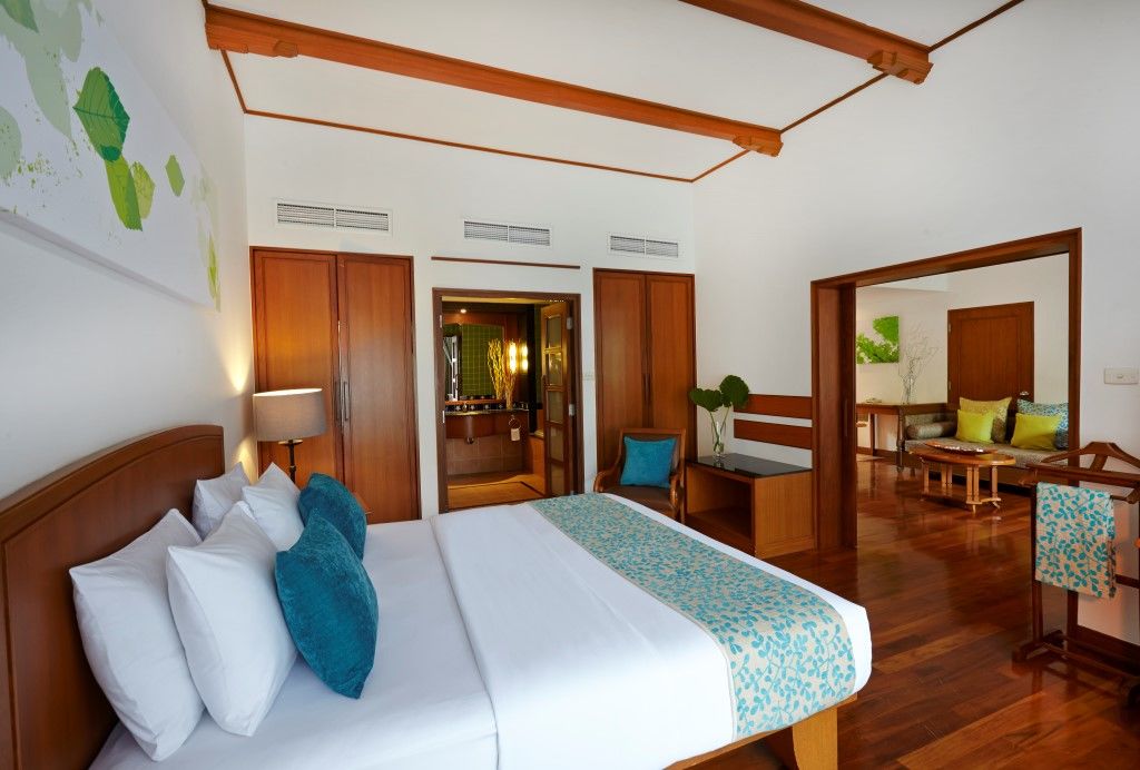 Woodlands Hotel And Resort Патая Екстериор снимка