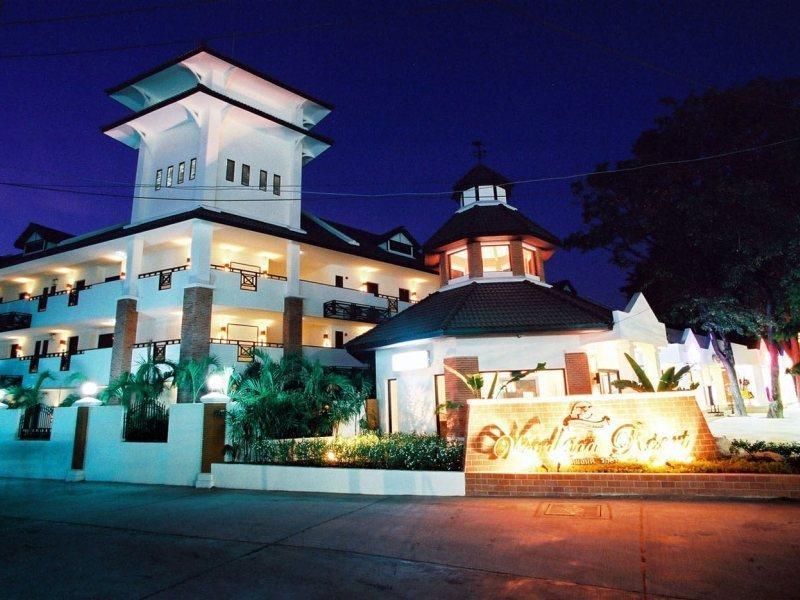Woodlands Hotel And Resort Патая Екстериор снимка